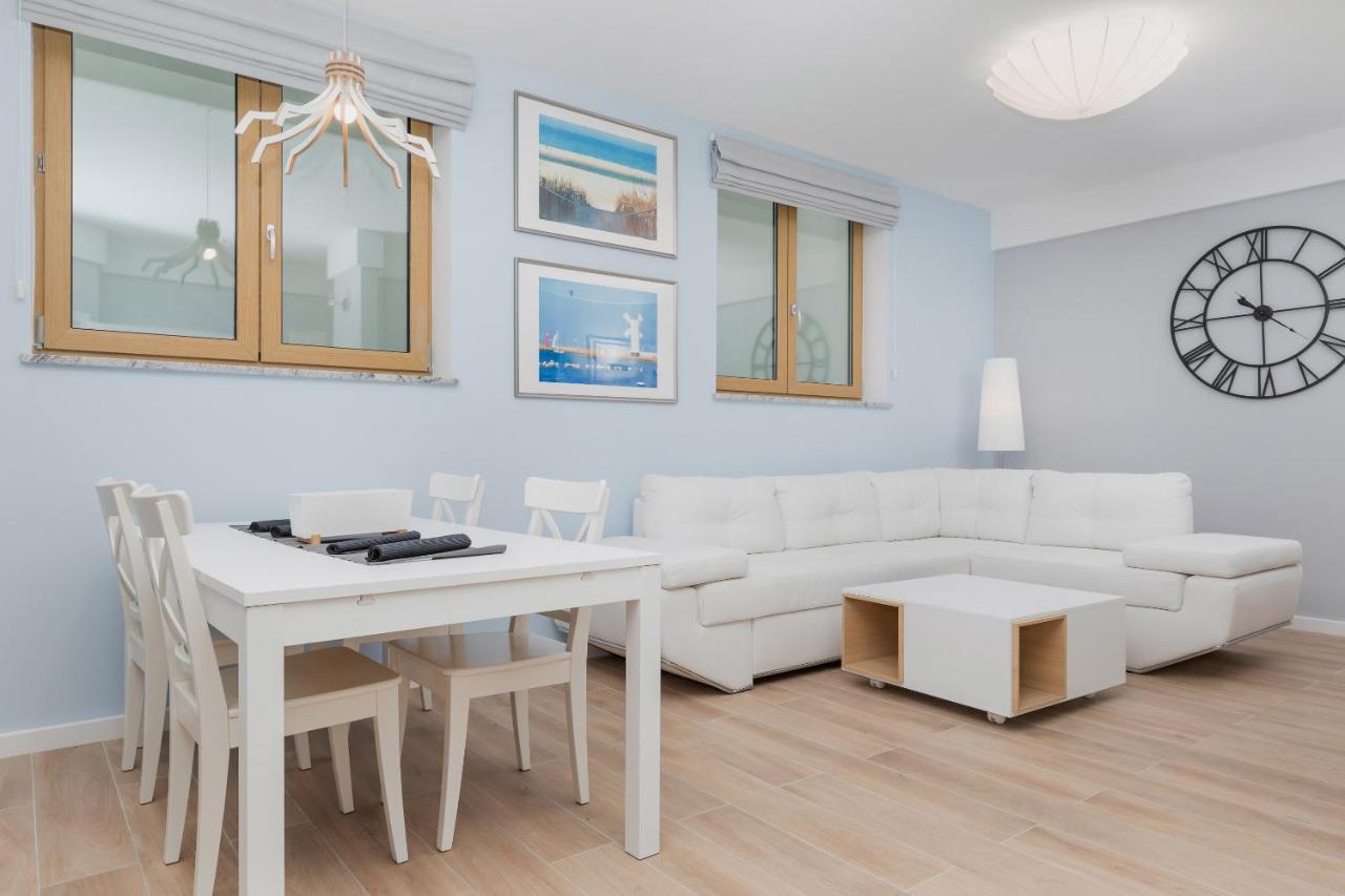 Underground Apartment In A Lux Holiday House Posejdon By Renters Prestige Kołczewo Exterior foto