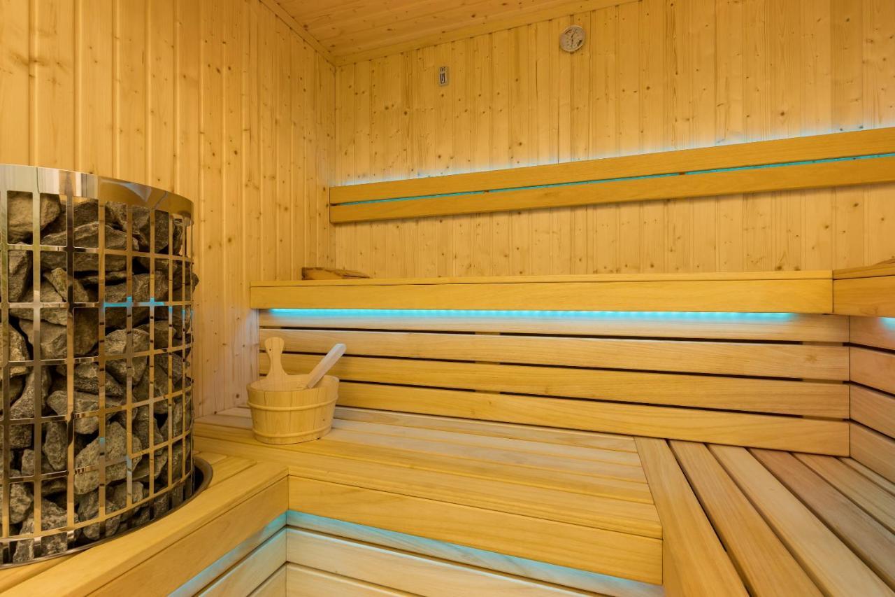 Underground Apartment In A Lux Holiday House Posejdon By Renters Prestige Kołczewo Exterior foto